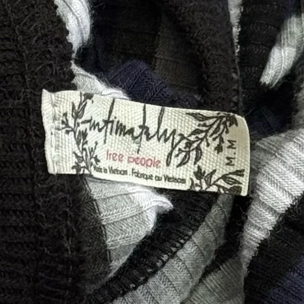 Intimately Free People Striped Ribbed Crew Top Preppy Goth Punk‎ Academia M